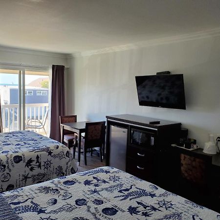 Ocean Surf Inn & Suites Huntington Beach Esterno foto